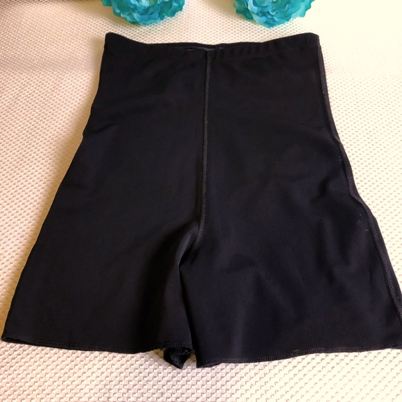 Other - NWOT ShaperWear Butt Lifter High Waist Trainer, S